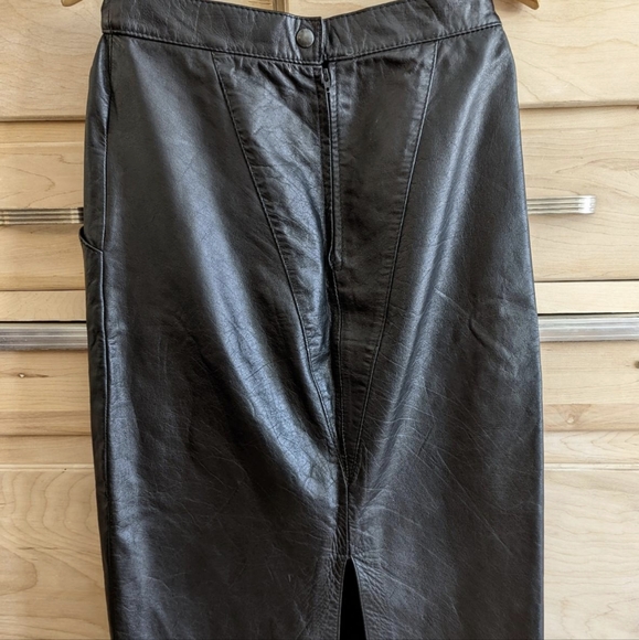 Vintage Genuine Leather Skirt - Picture 4 of 4